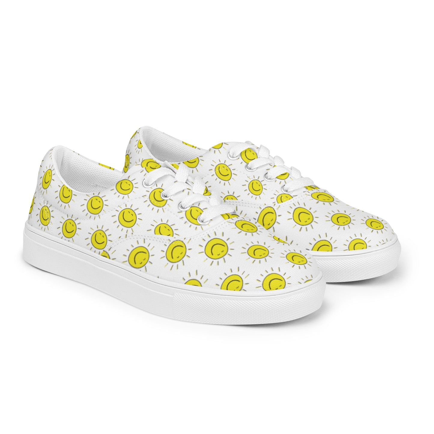 Women’s lace-up canvas shoes